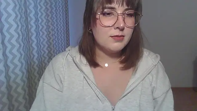 ClaraHard online show from June 11, 6:27 pm