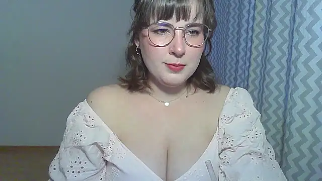 ClaraHard online show from June 16, 6:52 pm