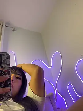 Snapshot of Jade-Naughty chatting on June 14, 2:24 am Jade-Naughty online show from June 14, 2:24 am