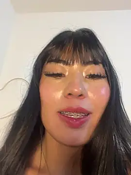 Snapshot of Jade-Naughty chatting on July 21, 11:06 pm Jade-Naughty online show from July 21, 11:06 pm