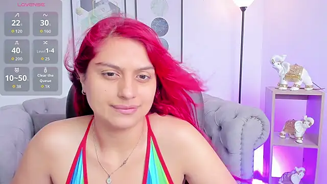 Raven-reyess online show from May 1, 8:47 pm