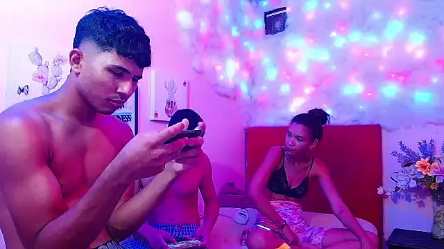 hotsex couple online show from March 26, 6:50 pm
