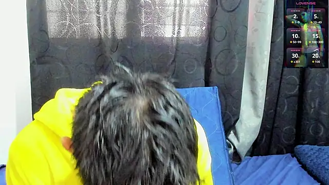 Snapshot of gomitaboy1 chatting on May 12, 6:25 pm gomitaboy1 online show from May 12, 6:25 pm