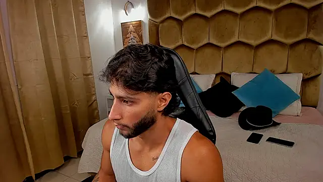 Emmet CollinsJS online show from April 19, 8:04 am