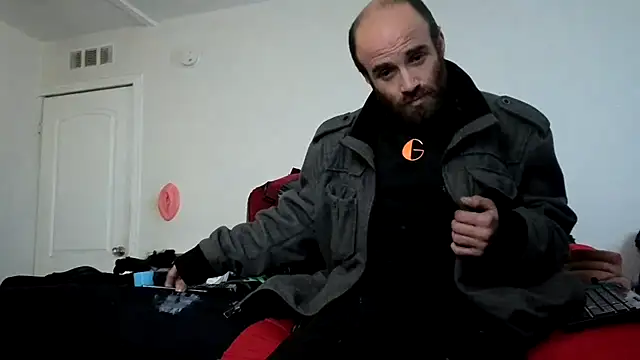 CirclingClass online show from November 28, 4:18 pm