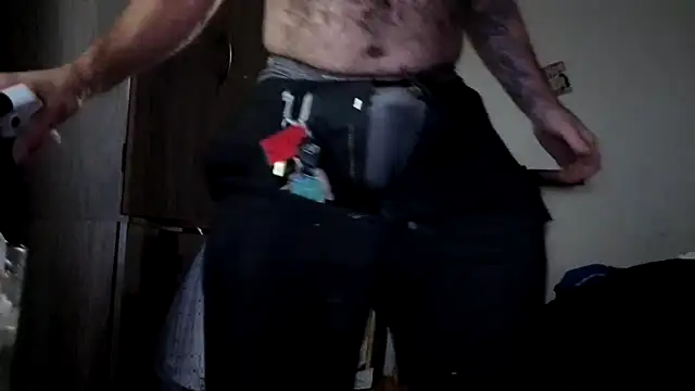 CirclingClass online show from November 20, 8:53 pm