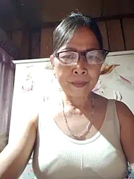Snapshot of Sky-rain98 chatting on May 30, 9:53 pm Sky-rain98 online show from May 30, 9:53 pm