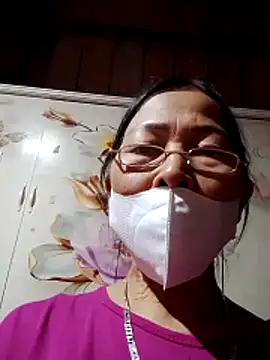 Sky-rain98 online show from April 3, 3:51 pm