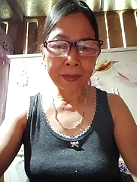 Snapshot of Sky-rain98 chatting on May 15, 7:39 am Sky-rain98 online show from May 15, 7:39 am