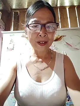 Snapshot of Sky-rain98 chatting on May 30, 9:26 am Sky-rain98 online show from May 30, 9:26 am