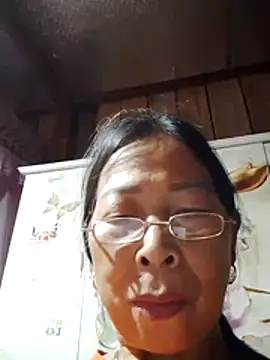 Sky-rain98 online show from April 4, 8:37 pm