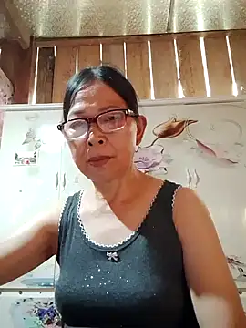 Snapshot of Sky-rain98 chatting on May 26, 9:51 am Sky-rain98 online show from May 26, 9:51 am