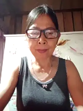 Snapshot of Sky-rain98 chatting on May 5, 10:13 pm Sky-rain98 online show from May 5, 10:13 pm