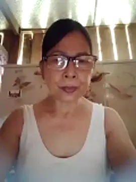 Snapshot of Sky-rain98 chatting on June 5, 8:09 am Sky-rain98 online show from June 5, 8:09 am