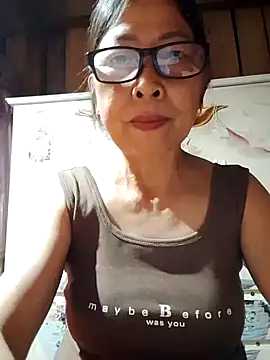 Snapshot of Sky-rain98 chatting on April 30, 8:49 pm Sky-rain98 online show from April 30, 8:49 pm
