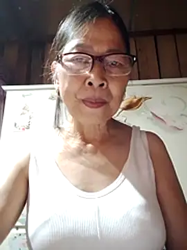 Snapshot of Sky-rain98 chatting on May 20, 2:36 pm Sky-rain98 online show from May 20, 2:36 pm