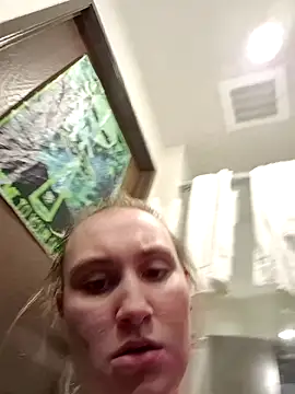 luckilyfound4 online show from March 12, 10:19 am