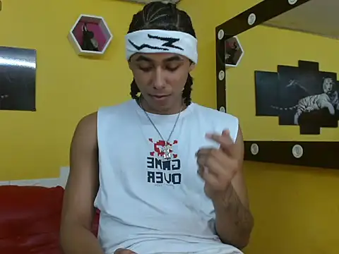 taylor bigdick18 online show from March 19, 2:55 am