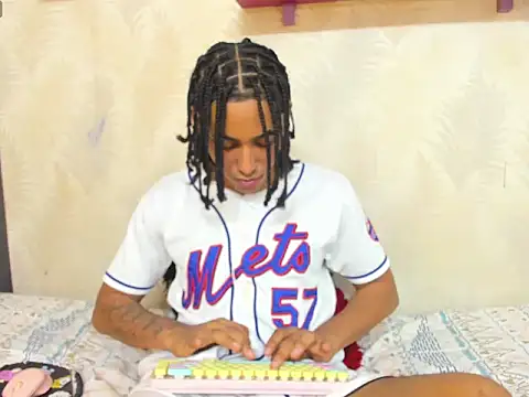 taylor bigdick18 online show from March 9, 10:13 pm