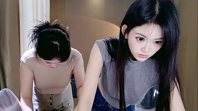 Banana-Milk69 online show from May 13, 1:12 am