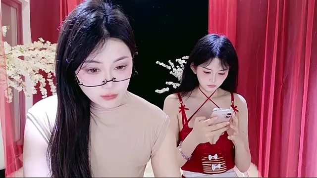 Banana-Milk69 online show from April 12, 1:09 am