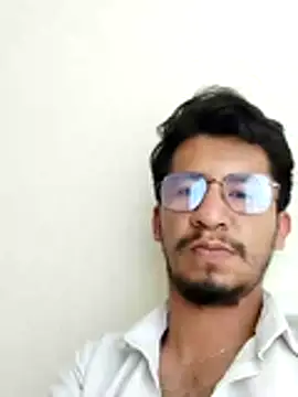 Snapshot of flaco_ortega81 chatting on May 5, 9:18 pm flaco ortega81 online show from May 5, 9:18 pm