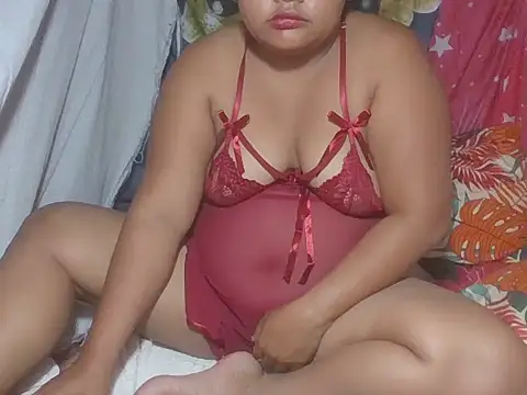Snapshot of Pinaybigpussy24 chatting on April 30, 10:03 pm Pinaybigpussy24 online show from April 30, 10:03 pm