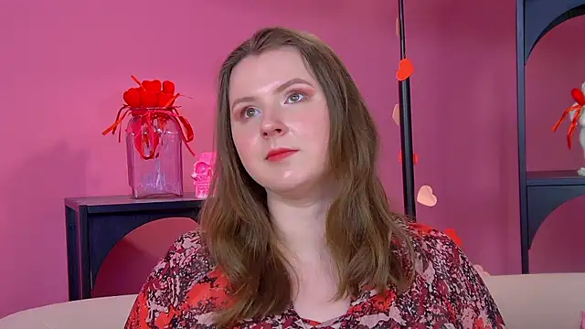 MelodyMoores online show from May 11, 2:45 pm