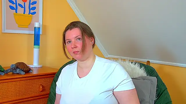 MelodyMoores online show from March 21, 6:47 am