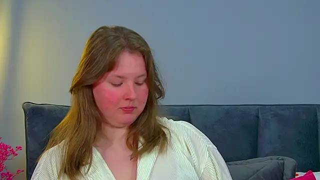 MelodyMoores online show from April 17, 6:38 am