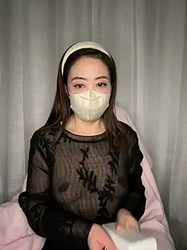 nana-005 online show from March 7, 1:05 pm