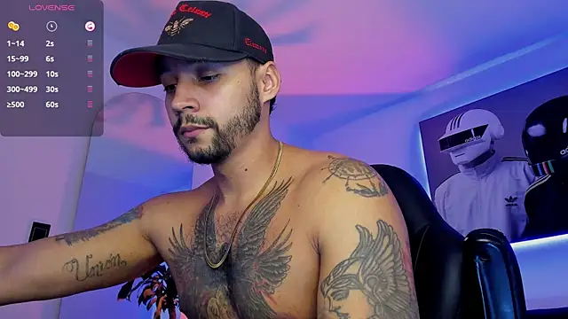 Snapshot of NikoHank_ chatting on July 15, 7:59 am NikoHank online show from July 15, 7:59 am