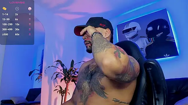 NikoHank  online show from March 20, 8:15 am