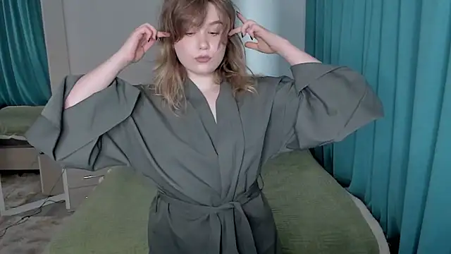 JennyHardy online show from July 15, 1:51 pm