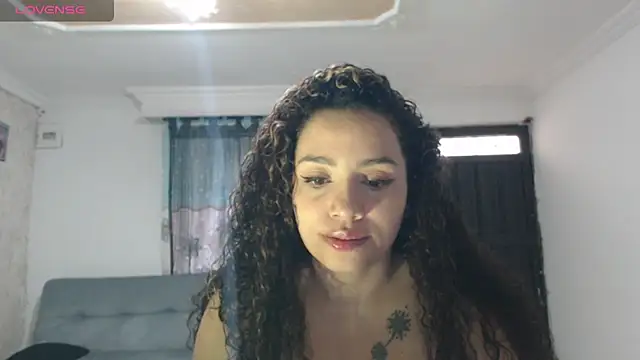melany montenegro online show from April 25, 7:33 pm