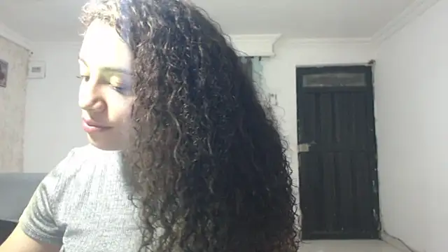 melany montenegro online show from April 4, 7:04 am
