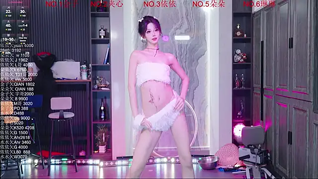 98K 001 online show from May 15, 4:21 am