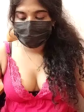 Sunitha28 online show from April 18, 7:18 pm