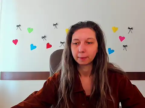 Ellina Star online show from April 4, 7:04 am