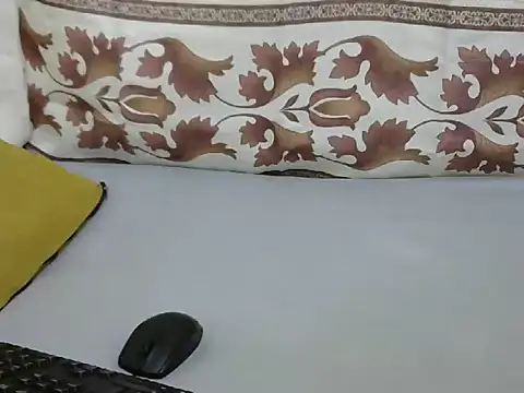 Sweetheart8889 online show from April 2, 2:52 am