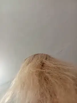 ViktoriaSexi1 online show from April 15, 8:09 pm