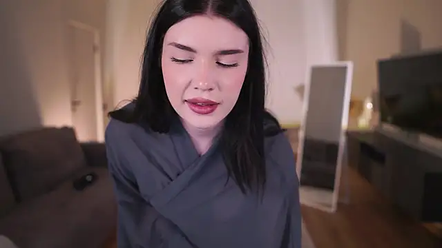 AdaBell online show from April 9, 1:06 pm