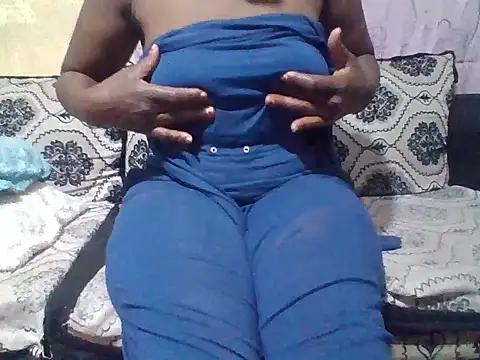 Snapshot of Sexyaryaa chatting on April 25, 2:03 am Sexyaryaa online show from April 25, 2:03 am