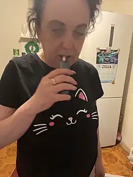 Melissa Morris online show from April 1, 6:05 pm