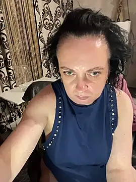 Melissa Morris online show from April 23, 6:09 pm