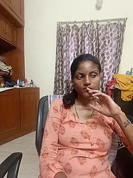 tamil-preethi online show from March 4, 12:35 pm