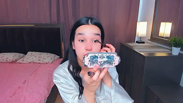 ShawtyCelina online show from March 28, 11:55 am