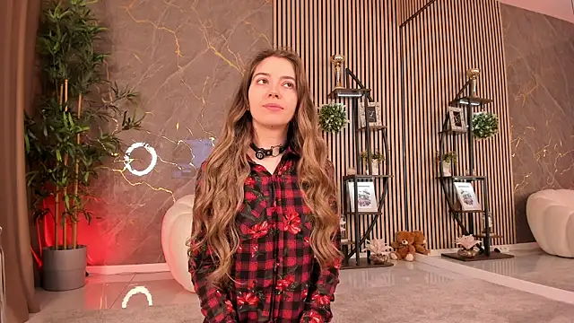 Velvet Spell online show from April 1, 3:19 am