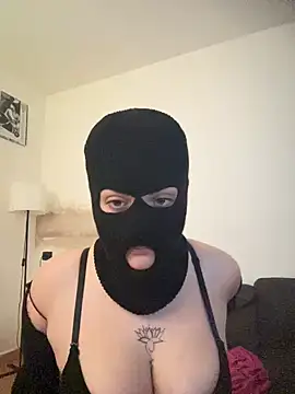 -coppiavogliosa69- online show from April 18, 8:05 am