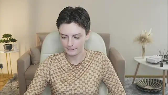 OrphaHayashi online show from March 5, 9:39 am